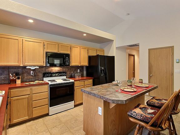5th image of 18608 14th Avenue Ct E