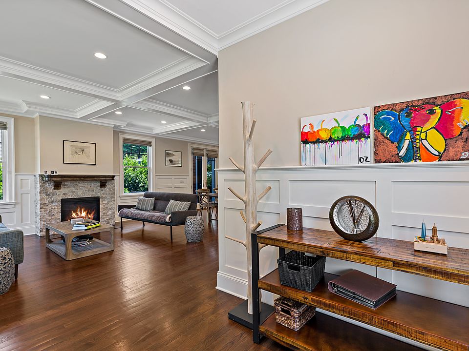 1st image of 1810 Palmer Ave
