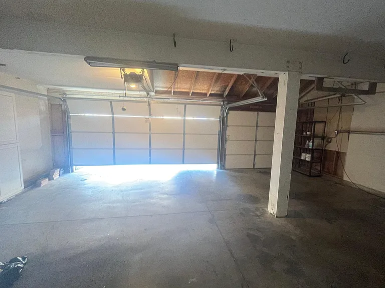 476 Somerset Cir — Photo 12