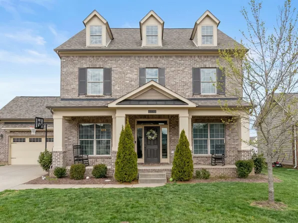 4838 Kingdom Dr, Murfreesboro, TN 37128