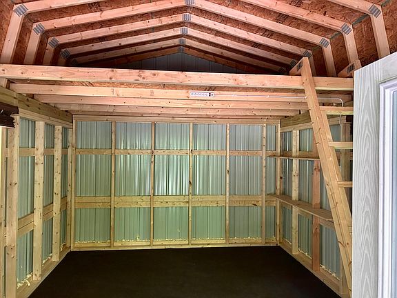 5th image of 2842 Wildwood Ln