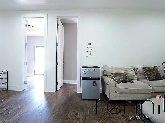 5th image of 894 De Kalb Ave #4