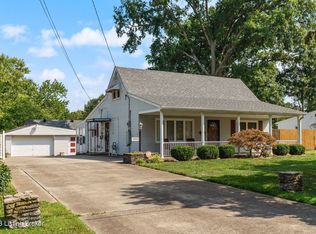 9409 Cornflower Rd, Louisville, KY 40272