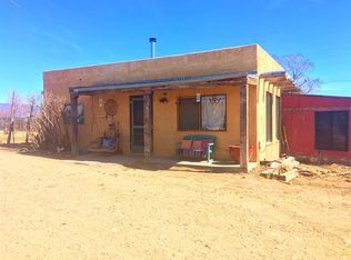 261 Lower Las Colonias Rd, El Prado, NM 87529