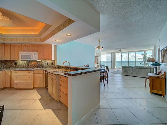 3rd image of 8600 S Ocean Dr APT 1105