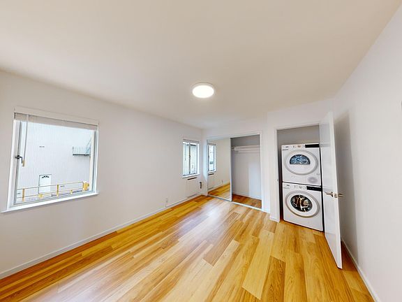 4th image of 3420 Market St APT 6