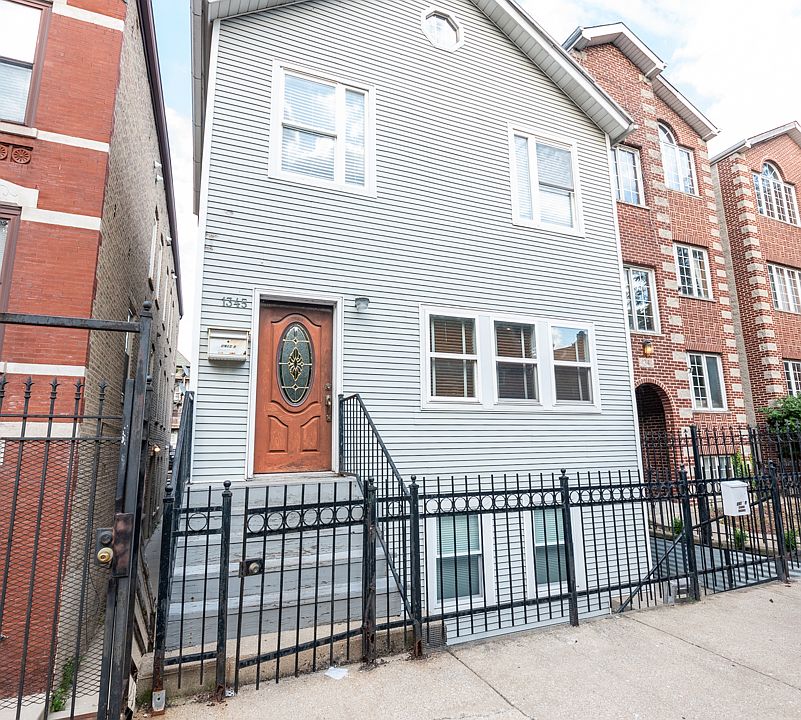 1st image of 1345 N Greenview Ave APT A