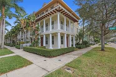 Home For Sale In Abacoa