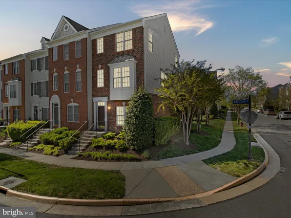 42760 Nations St, Chantilly, VA 20152