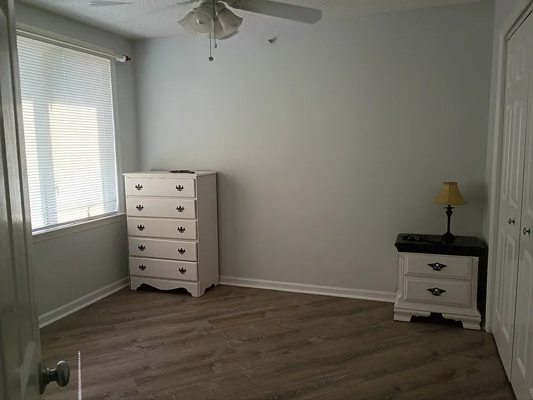 200 Landing Rd #132 — Photo 4