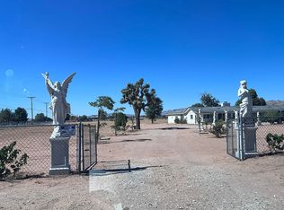 21750 Thunderbird Rd, Apple Valley, CA 92307