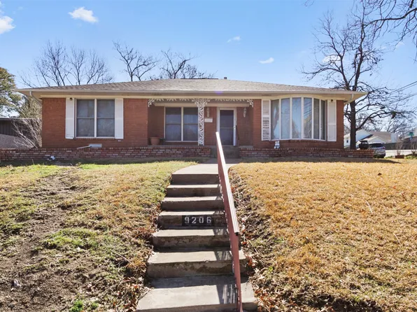 9206 Royalpine Dr, Dallas, TX 75238
