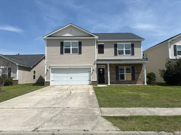 182 Lakepointe Dr, Savannah, GA 31407