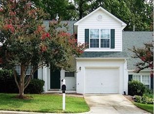 1614 Poets Glade Dr, Apex, NC 27523