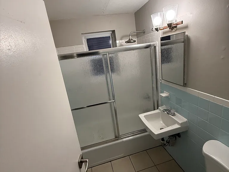 17 Marshall St #1 — Photo 8