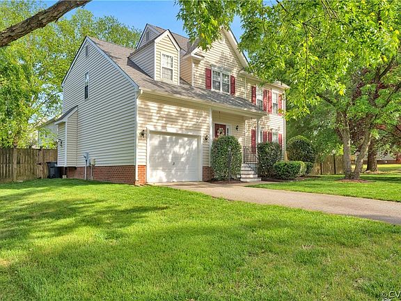 3rd image of 1807 Cornell Ave