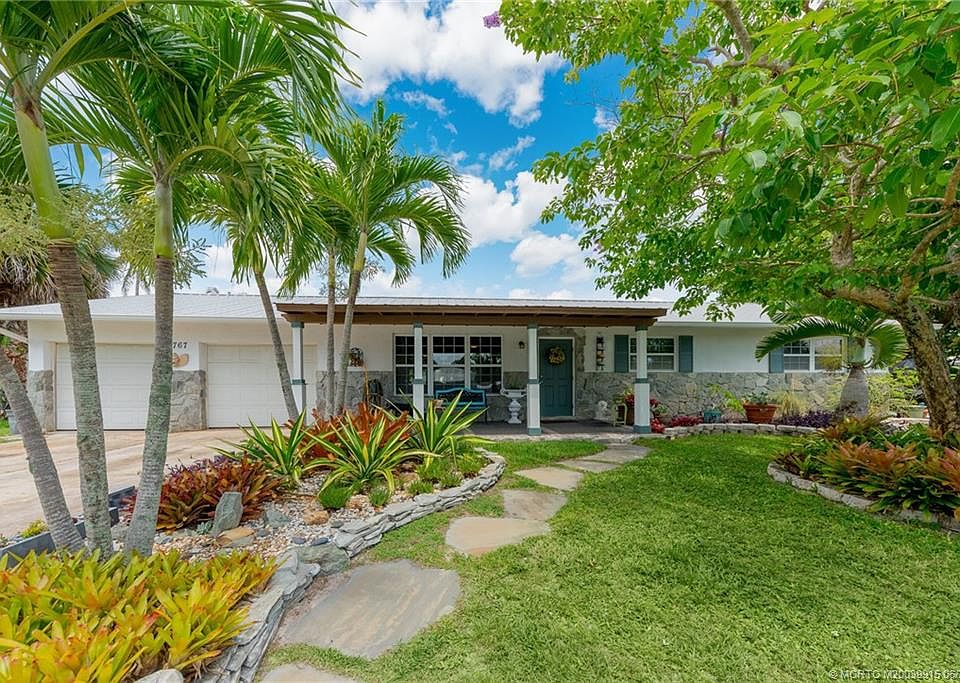 1st image of 8767 SE Linda Dr
