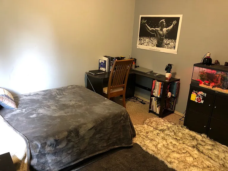 2116 Xenia St — Photo 3