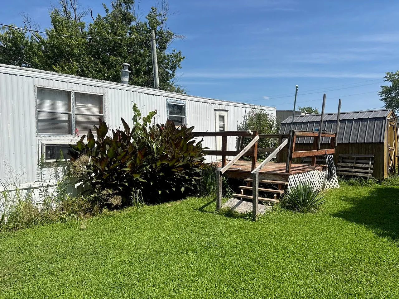 475 Landis Lane — Photo 2