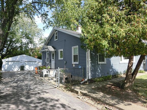 2nd image of 6608 173rd Pl