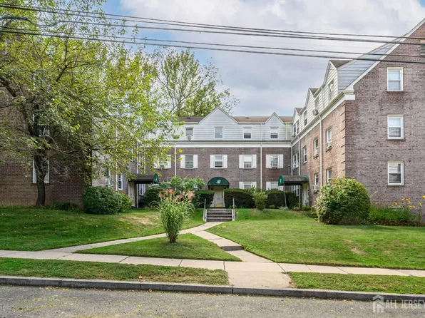 140 W Englewood Ave #A4, Teaneck, NJ 07666