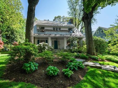 210 Upland Rd, Newton, MA, 02460