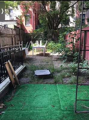 Rented by Delmark Realty LLC | media 14