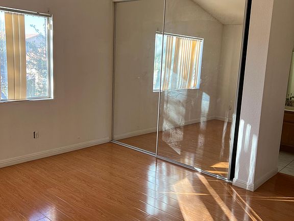 4th image of 12426 Corkwood Ln