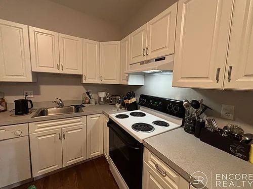15 Stearns Rd #U4 Photo 1