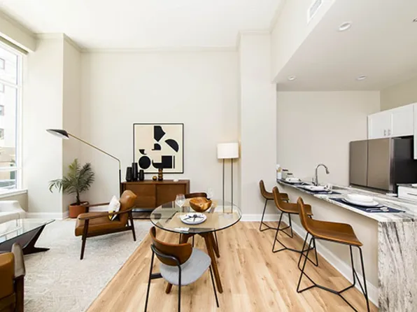 The Apartments at 23rd & Cherry