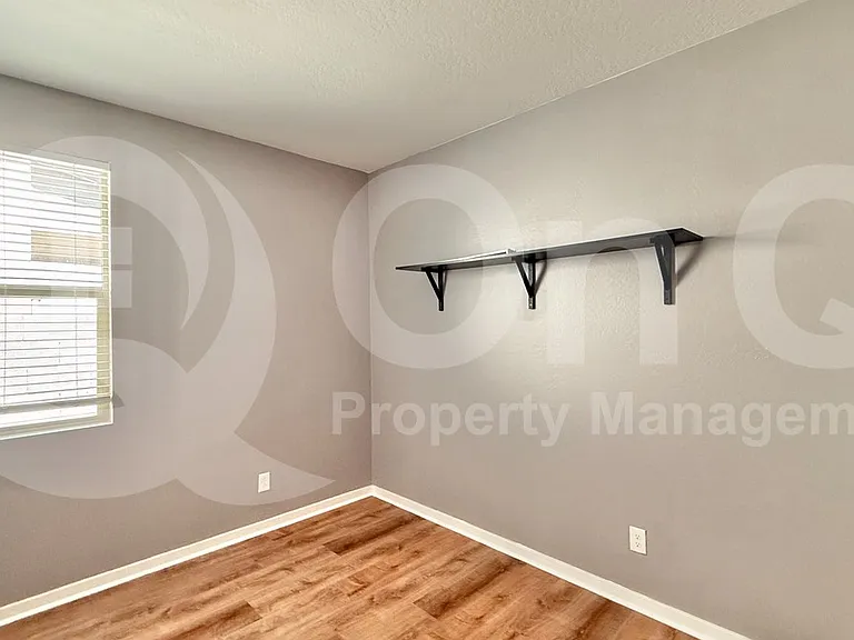 40451 W Shaver Dr — Photo 10