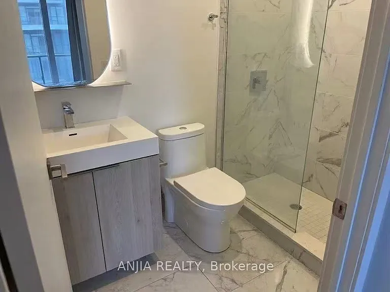15 Holmes Ave #2212 — Photo 5