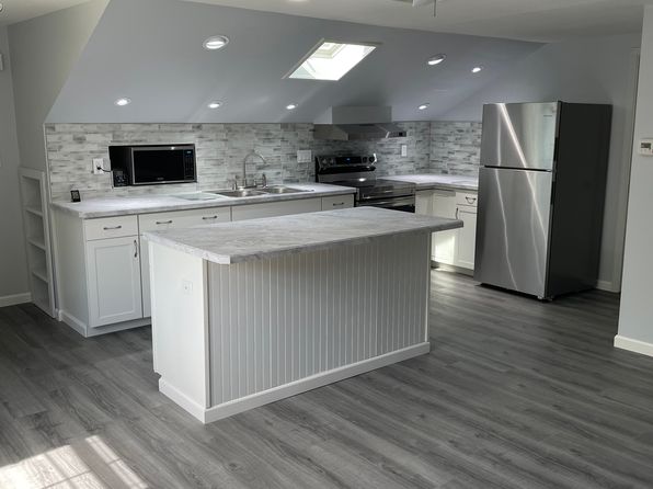 (undisclosed Address)