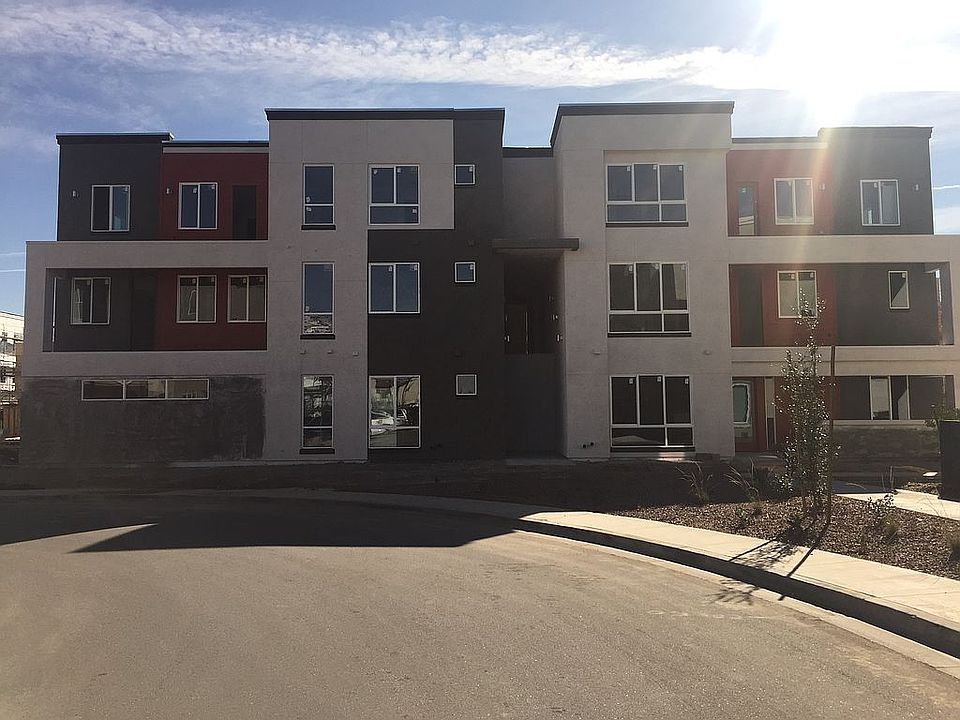 Front View of 3 Story Condo