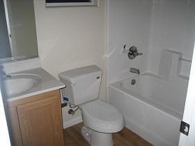 5th image of 129 Attingham Park Ave