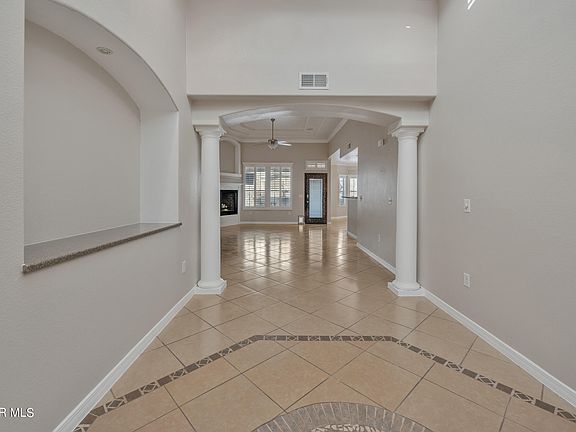 5th image of 229 Zuni Ln