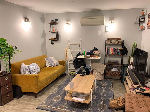 2nd image of 162 Woodruff Ave #Basement