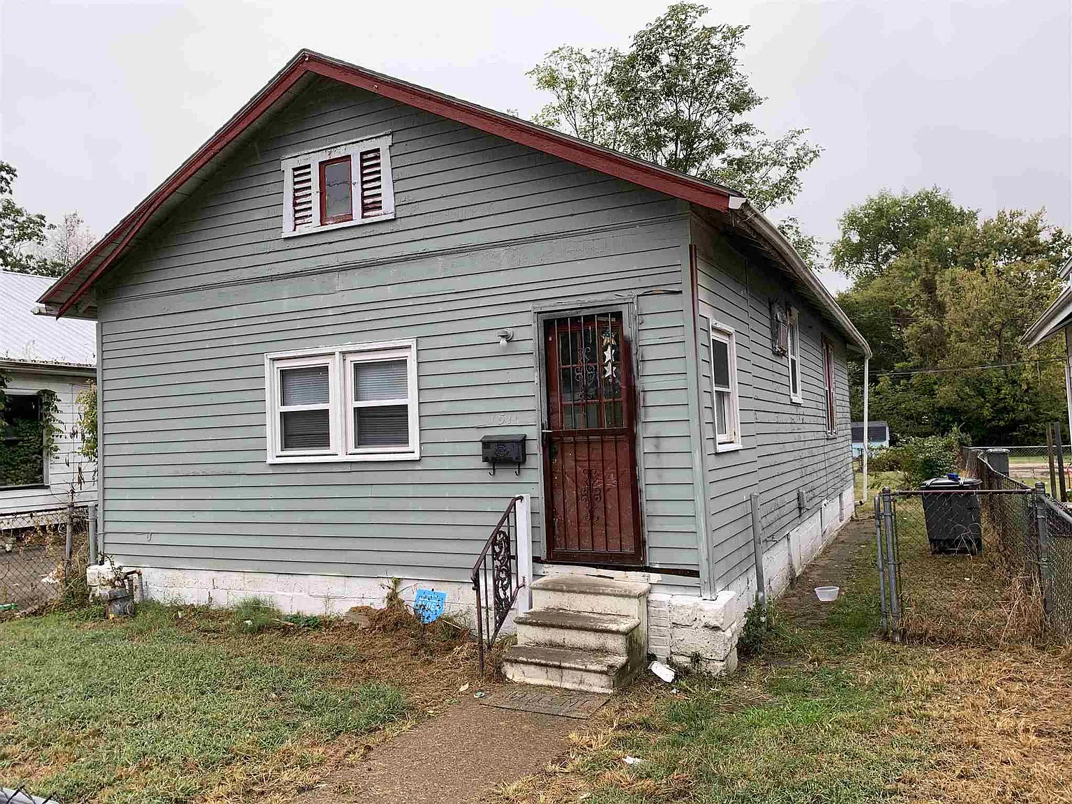 1511 S Morton Ave photo 1