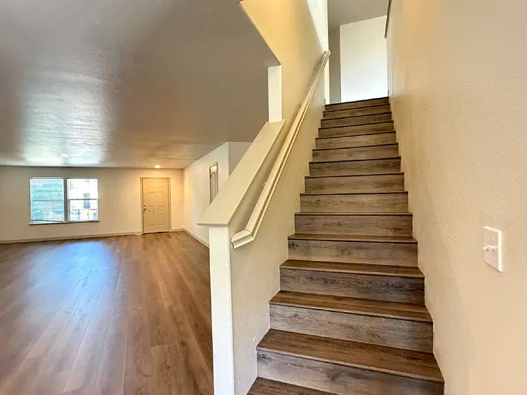 1133 Solstice Ave — Photo 24
