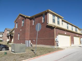 2527 Grayson Cir, San Antonio, TX 78232