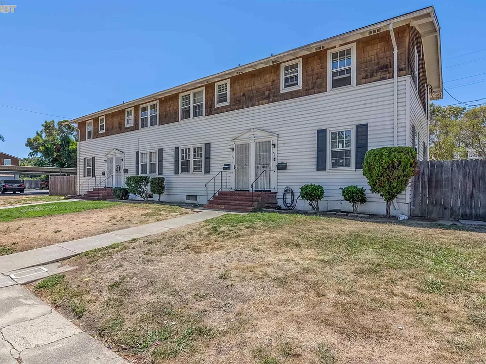 33 Werden St #33