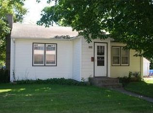 520 N Dewey St, Fairmont, MN 56031