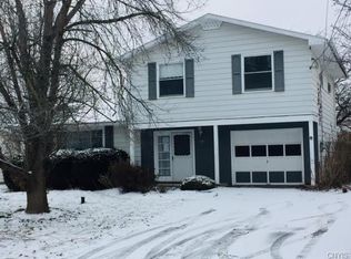 115 Stillwater Dr, East Syracuse, NY 13057