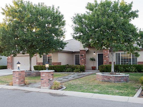 4th image of 3686 E Meadow Mist Ln