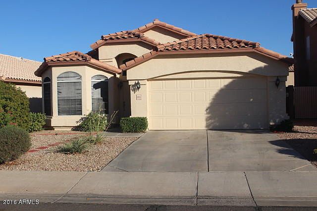 1st image of 8925 W Paradise Ln