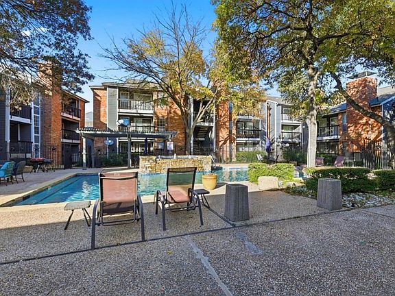 3rd image of 18333 Roehampton Dr APT 624