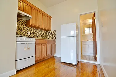 Rented by Cover Realty NYC