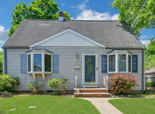 21 Butler Pl, Wanaque Boro, NJ 07420