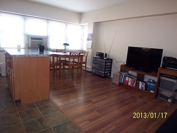 3rd image of 4980 N Marine Dr APT 1235