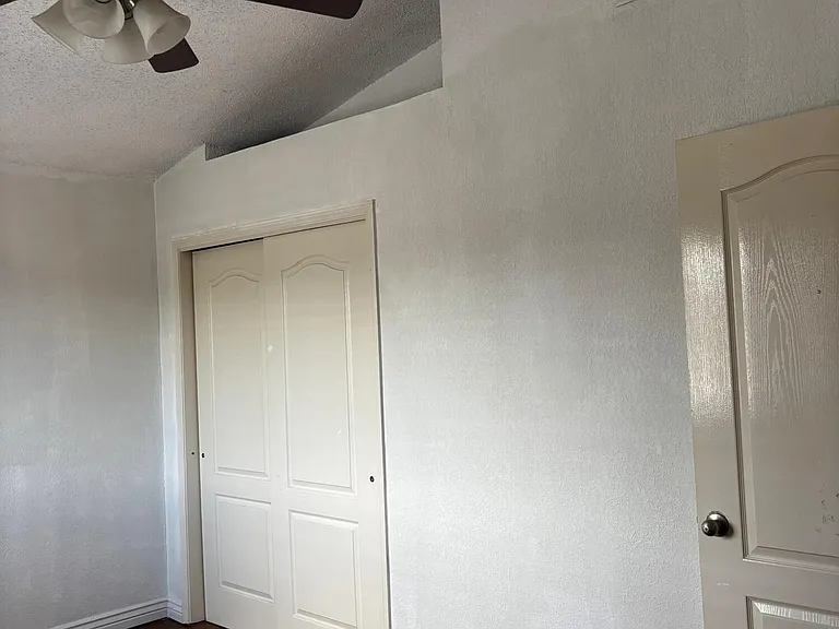 2313 Passage Pl — Photo 24